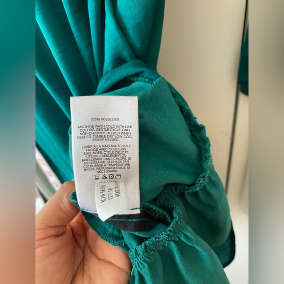 Express Green Dress with long sleeves and a ruffled hem - Size XS - Picture 5 of 7